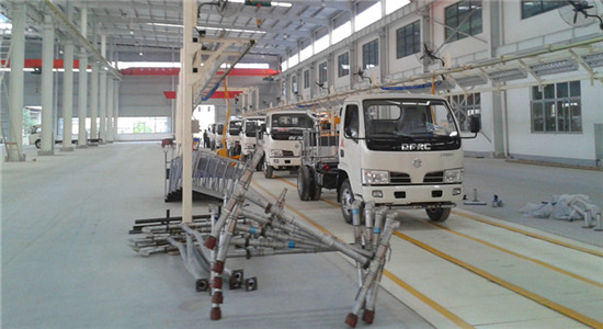 <a href=http://www.first-expo.cn/ssc target=_blank class=infotextkey>灑水車</a>圖片