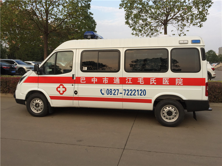 江鈴特順救護(hù)車(chē)長(zhǎng)軸中頂(國(guó)五)圖片2