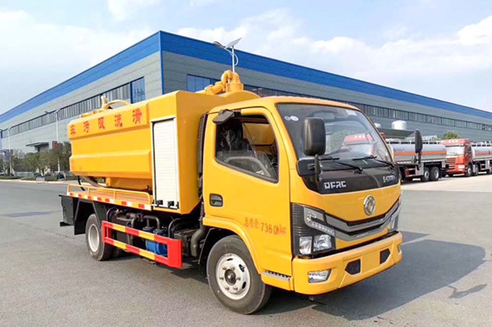 東風(fēng)小多利卡國(guó)六清洗吸污車(chē)圖片2