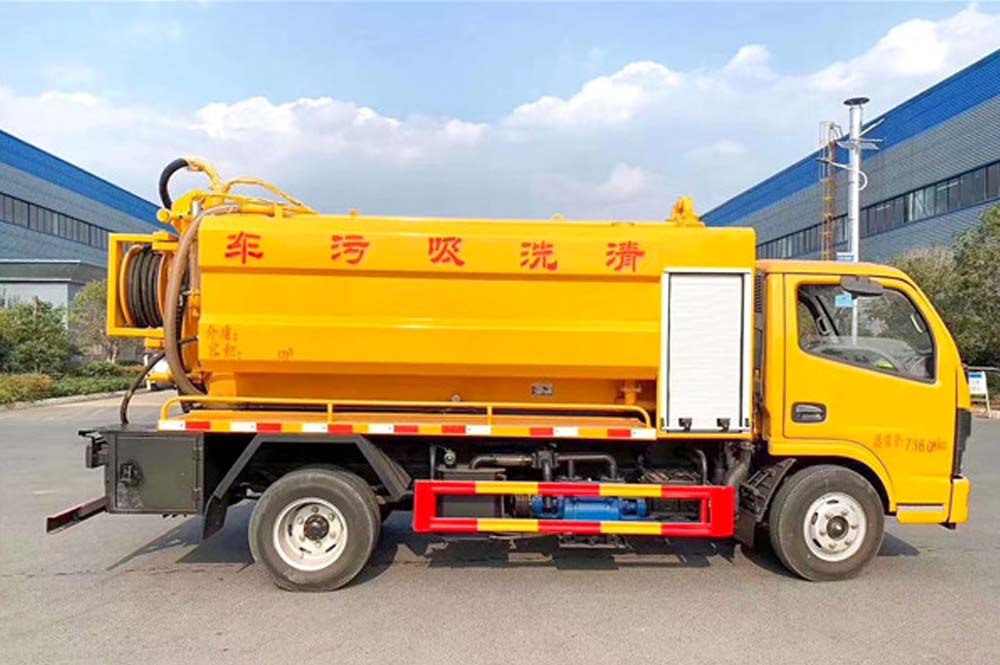 東風(fēng)小多利卡國(guó)六清洗吸污車(chē)圖片3